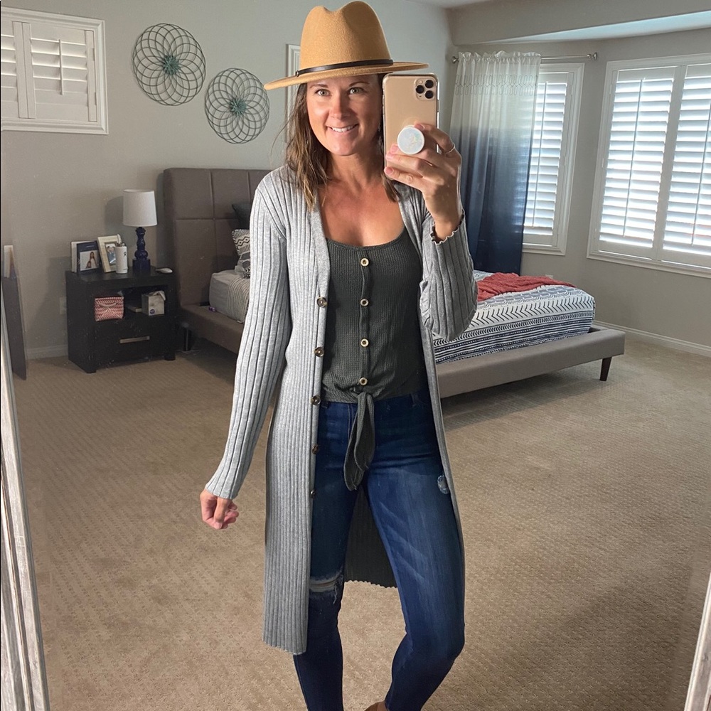 Fantastic Fawn Grey Tied Tank